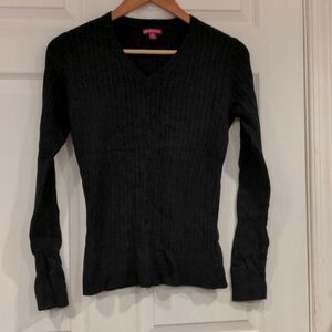 Nwot merona cable v-neck sweater